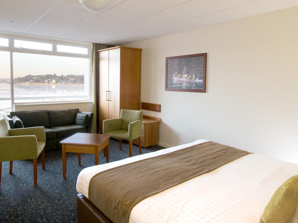 Sandbanks Hotel Пул Екстер'єр фото