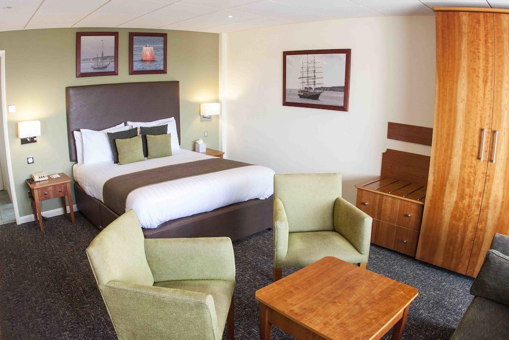 Sandbanks Hotel Пул Екстер'єр фото
